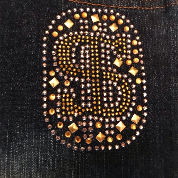 Unique Million Dollar Babe Rhinestone & Metal Stud Embellished Blue Jeans Money - Picture 12 of 16